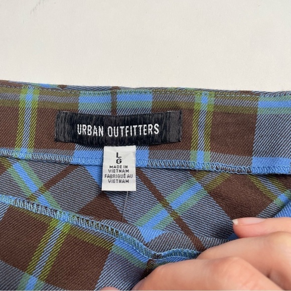 NWT URBAN OUTFITTERS plaid low rise mini skirt - Picture 2 of 7